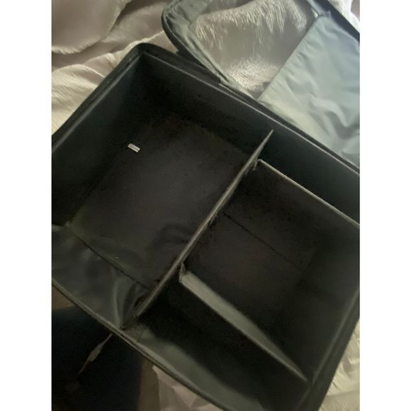 World of golf trunk storage organizer. Zippered - Picture 3 of 5